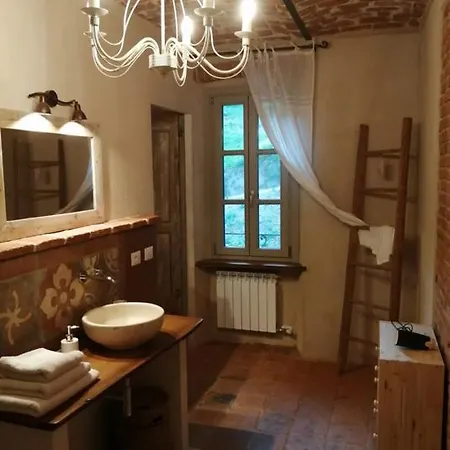 La Casa In Collina Bed & Breakfast Cinzano